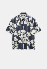 Cargar imagen en el visor de la galería, Camisa con estampado flores azul
