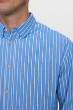 Cargar imagen en el visor de la galería, Camisa manga larga rayas azul claro
