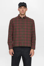 Load image into Gallery viewer, Camisa cuadros Burdeos y verde
