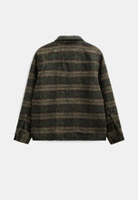 Load image into Gallery viewer, Sobrecamisa cuadros verde
