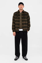Load image into Gallery viewer, Sobrecamisa cuadros verde
