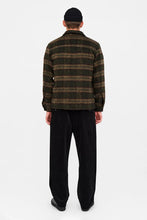 Load image into Gallery viewer, Sobrecamisa cuadros verde
