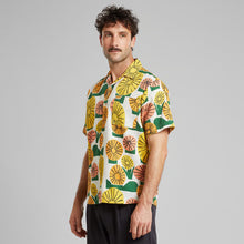 Cargar imagen en el visor de la galería, Camisa manga corta Limones Amarilla
