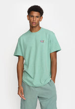 Cargar imagen en el visor de la galería, Camiseta holgada VERDE
