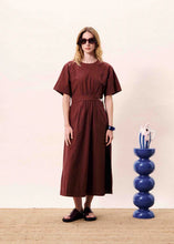 Load image into Gallery viewer, Vestido midi manga corta Burdeos
