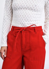 Load image into Gallery viewer, Pantalón vaquero pierna ancha Rojo
