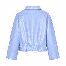 Cargar imagen en el visor de la galería, Chaqueta corta cuero sintético satinado Azul claro

