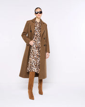 Load image into Gallery viewer, Vestido camisero ANIMAL PRINT
