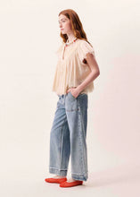 Load image into Gallery viewer, Blusa ligera Crepe plizada
