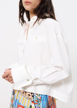 Load image into Gallery viewer, Camisa crop BLANCO
