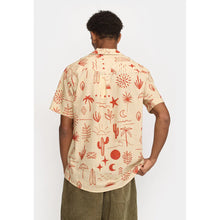 Cargar imagen en el visor de la galería, Camisa manga corta BEIGE
