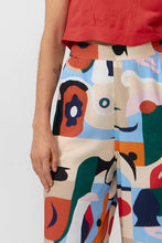 Cargar imagen en el visor de la galería, pantalon-culotte-mujer-sostenible-estampado-abstracto-multicolor-suite13-arbol-shop
