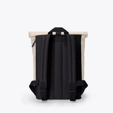 Cargar imagen en el visor de la galería, Mochila minimalista SAND
