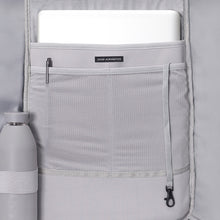 Load image into Gallery viewer, Mochila minimalista GRIS
