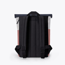 Load image into Gallery viewer, Mochila minimalista GLACIER GREY
