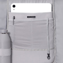 Load image into Gallery viewer, Mochila minimalista GLACIER GREY
