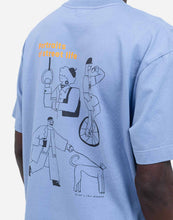 Cargar imagen en el visor de la galería, camiseta-hombre-algodon-organico-crema-ilustracion-espalda-local-brewery-hecha-en-portugal-arbol-shop
