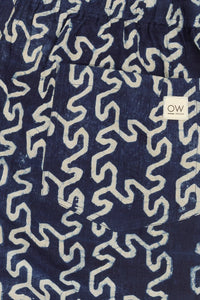 Short con estampado a mano AZUL