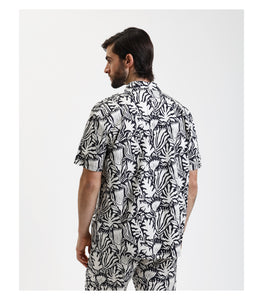Camisa holgada estampada NEGRO