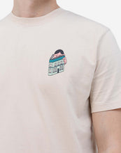 Cargar imagen en el visor de la galería, camiseta-hombre-algodon-organico-crema-ilustraciones-ventanas-hecha-en-portugal-arbol-shop
