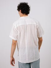 Load image into Gallery viewer, Camisa manga corta BLANCO
