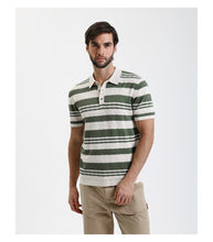 Cargar imagen en el visor de la galería, Polo de punto VERDE
