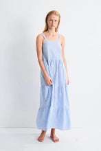 Load image into Gallery viewer, Vestido de tirantes con bordados Rayas Azul
